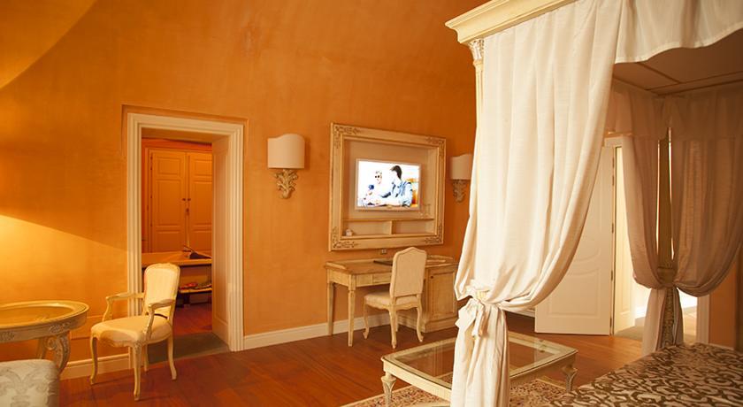 Villa Silvana 보스코리알레 객실 사진